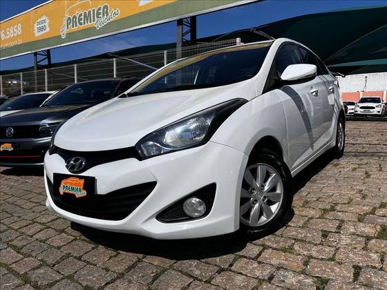 HYUNDAI HB20S 1.6 COMFORT PLUS 16V FLEX 4P AUTOMÁTICO